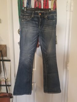 Size 8 womens American eagle jeans
