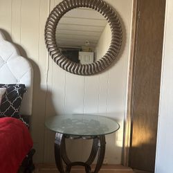 Mirror & table