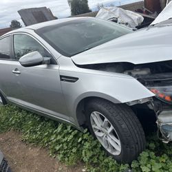 Parts Car/ Kia Optima2012