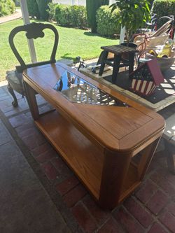 Coffee table $20.00