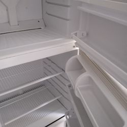 GC Fridges