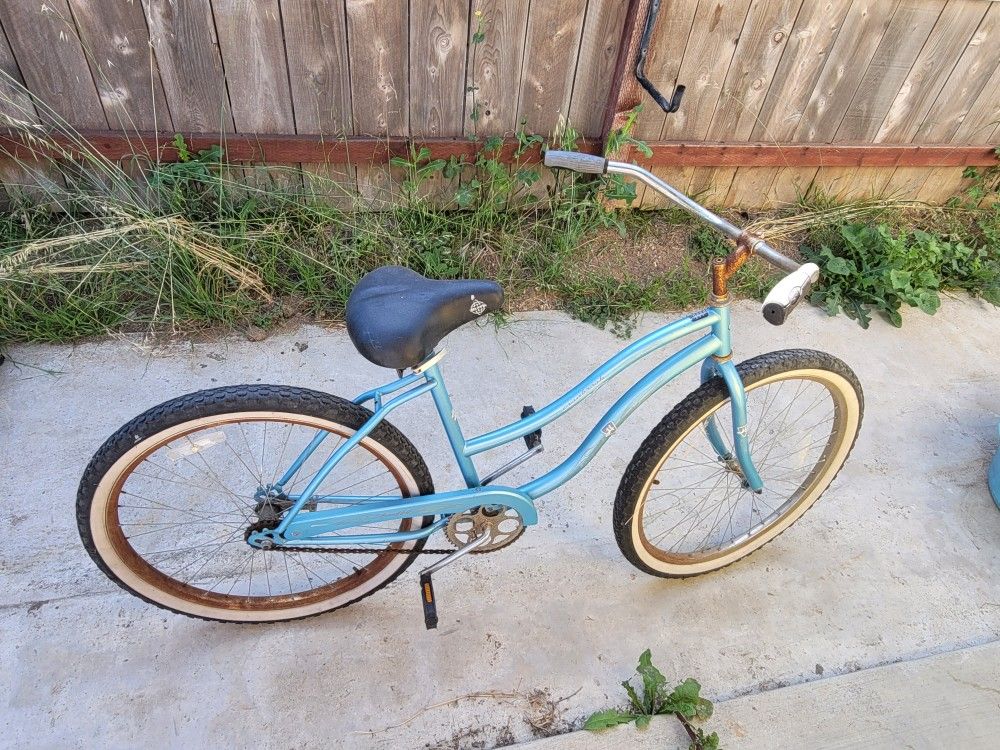 Beach Cruiser Bike Good Condition