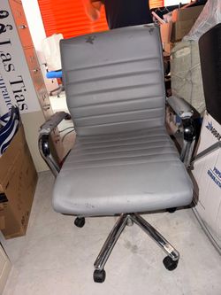 Free chair