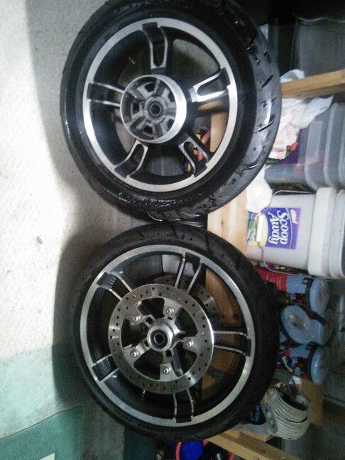 Harley Davidson Wheel Set