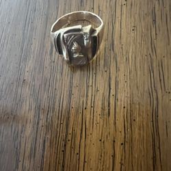 10k Gold Ring 