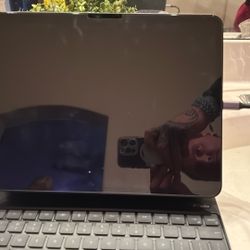 iPad Pro 13” 1TB M4 Chip And Apple Pencil Pro 