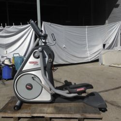 Star Trac  Elite 6230 Pro Elliptical $250