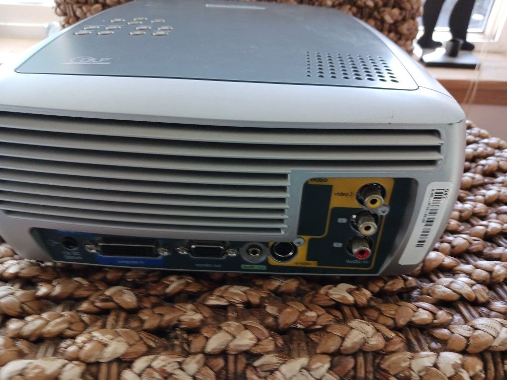 Video Projector