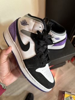 Jordan 1 Mid SE Purple
