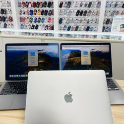 MacBooks  ! ‼️