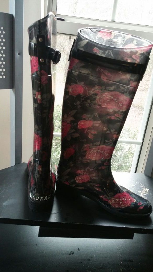 Size 6 polo rain boots