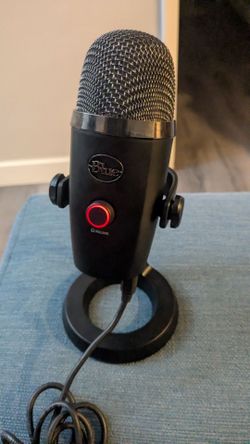 Blue Yeti Nano usb microphone