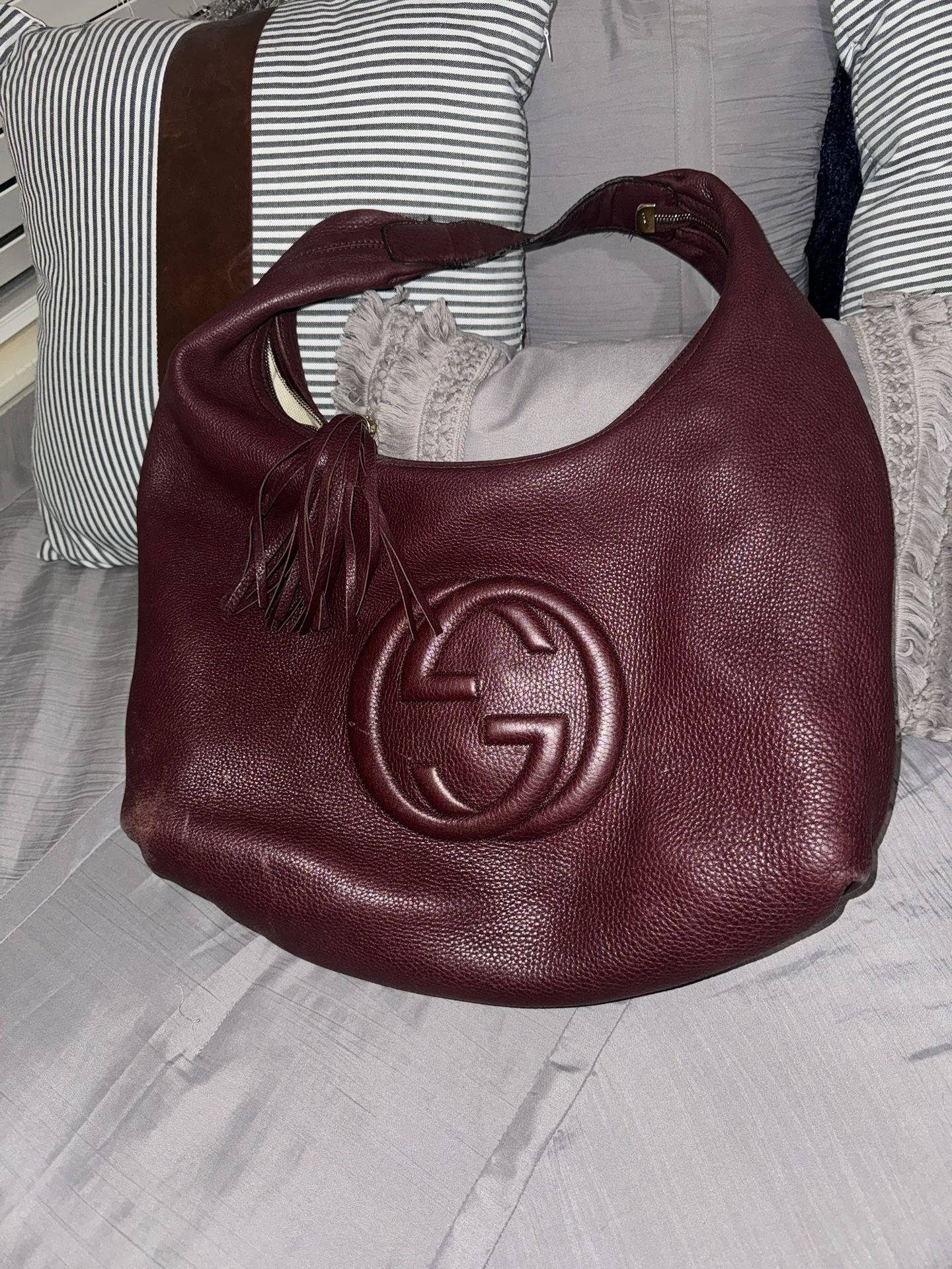 Gucci Hobo Maroon XL Handbag