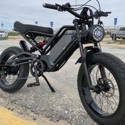 AKEZ Jaguar Fat Tire E-Bike 20"Tires