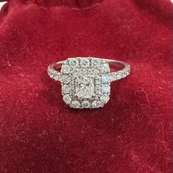 Beautiful 1.8ct Diamond Ring 
