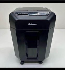 Used** Fellowes AutoMax 100MA 100-Sheet Micro-Cut Autofeed 2-in-1 Paper Shredder