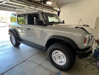 Ford Bronco Heritage Running Boards / Step