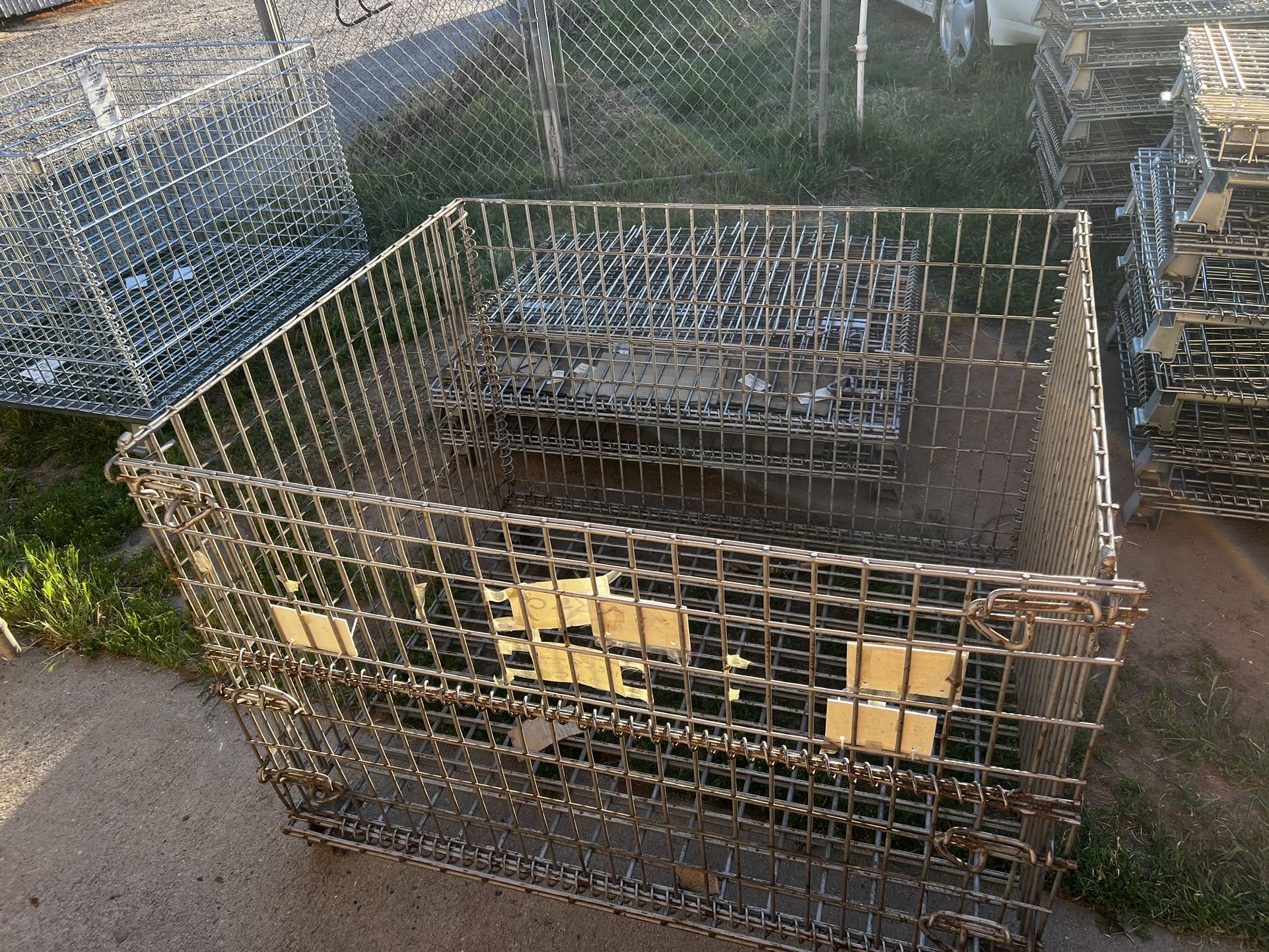 Steel Wire Storage Bins/Cages