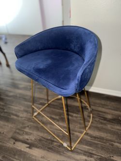 Lounge Chairs