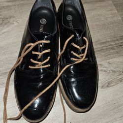 Designer PATENT LEATHER SHOES