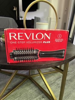 Revlon One Step Volumizer Plus Hair drier 