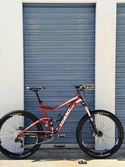Giant Trance Full suspension mountain bike 27.5”