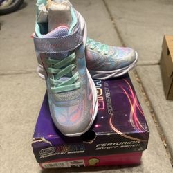 Sketchers Rainbow New In Box Size 3 