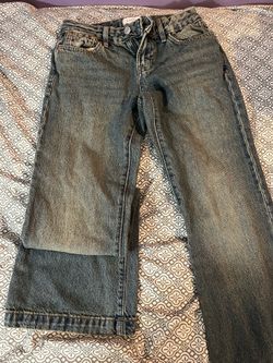 Pacific Sunwear size 32? Very small and petite in the waist.