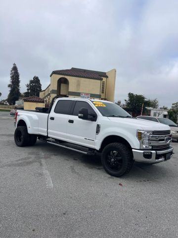2019 Ford F350 Super Duty Crew Cab