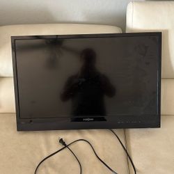 Insignia 32” TV