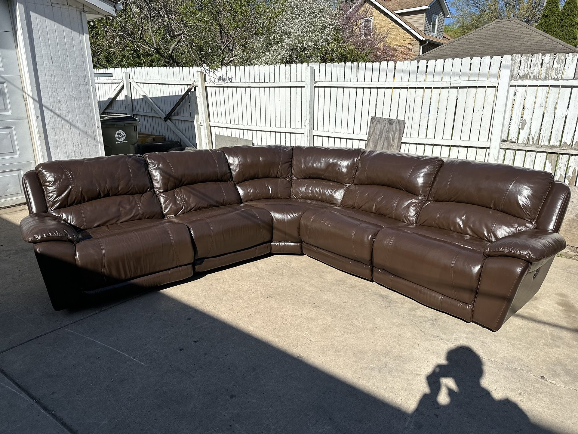 FREE DELIVERY 🚚  Ashley furniture Real Leather brown  Couch, sofa, Sectional recliner, electric  
