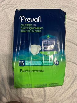 Prevail Daily Briefs in size S - 16-count package