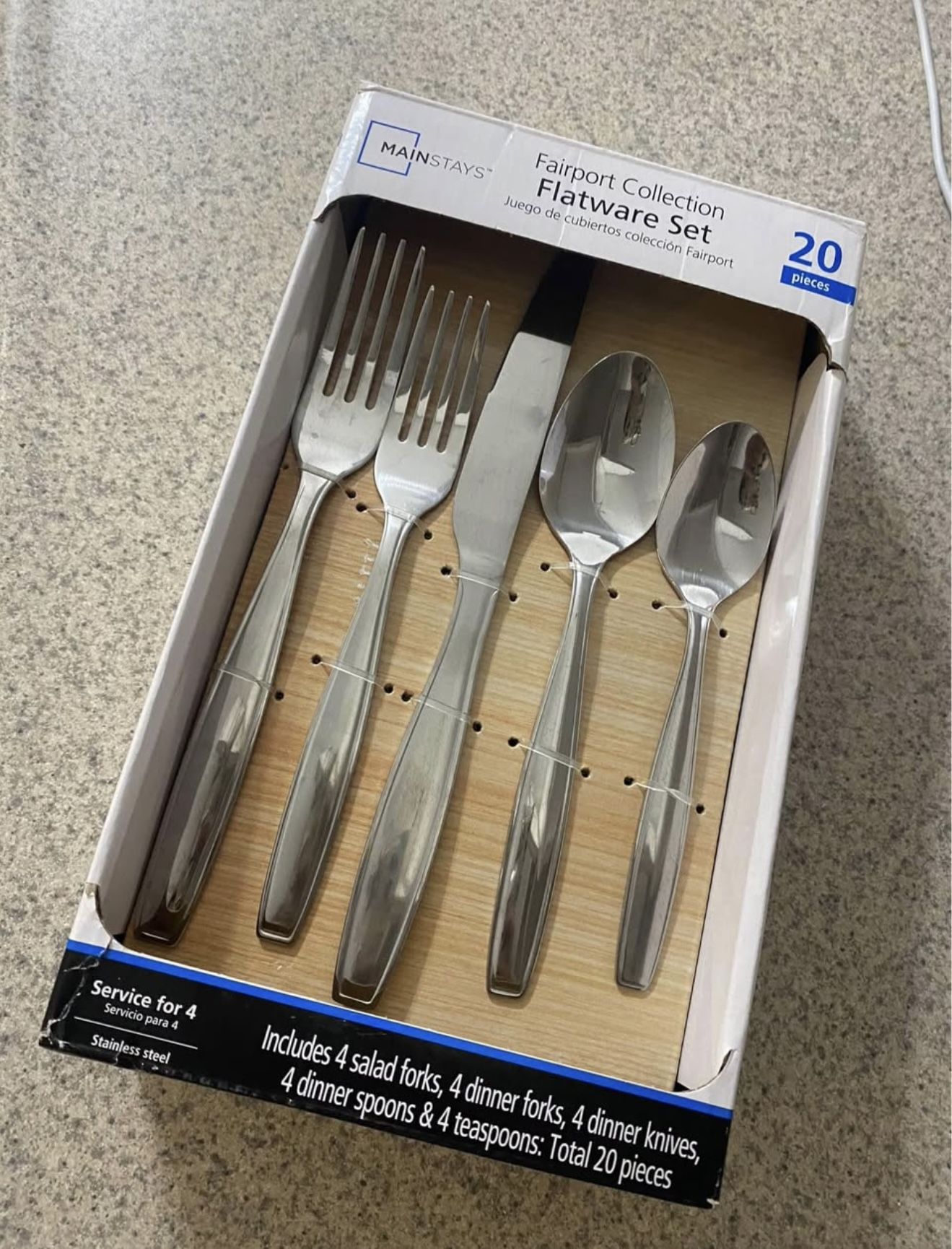 Flatware Set