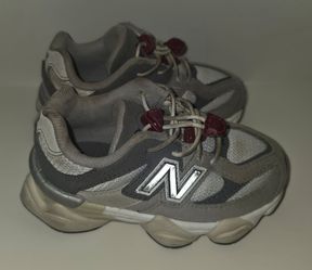 New Balance Shoes Toddler Size 8 Gray