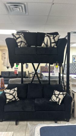 Sofa love $899 on sale 🔥🔥🔥