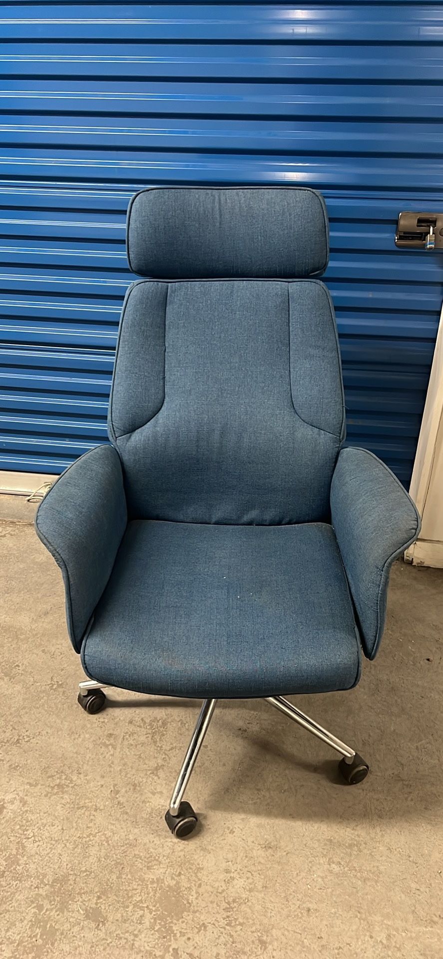 Good Condition Desk Chair