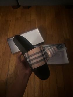 burberry slides