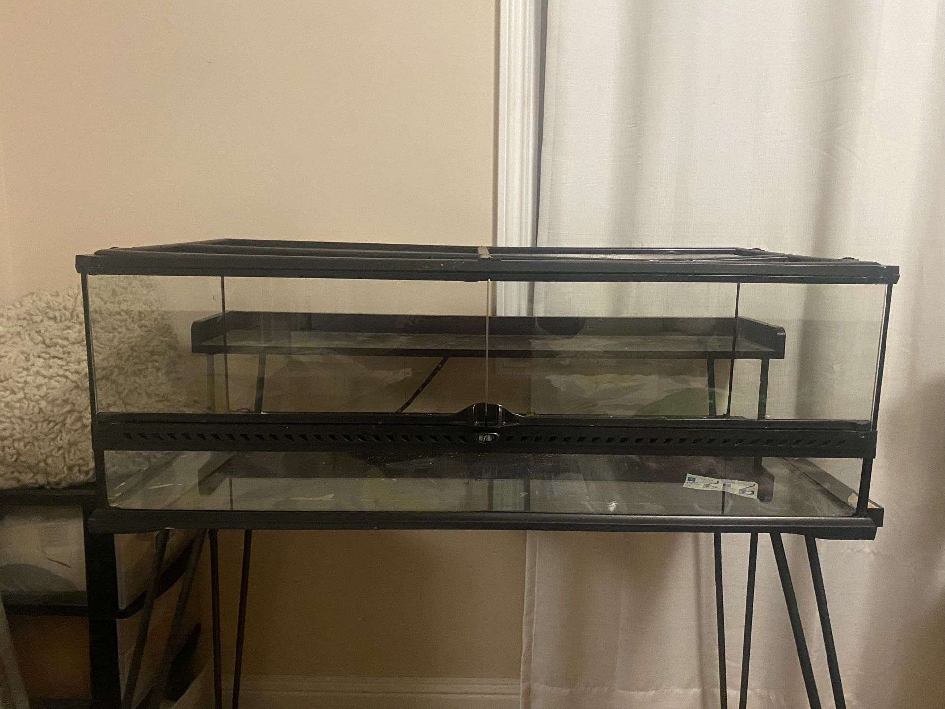 50 Gal Exo Terra Tank/Terrarium