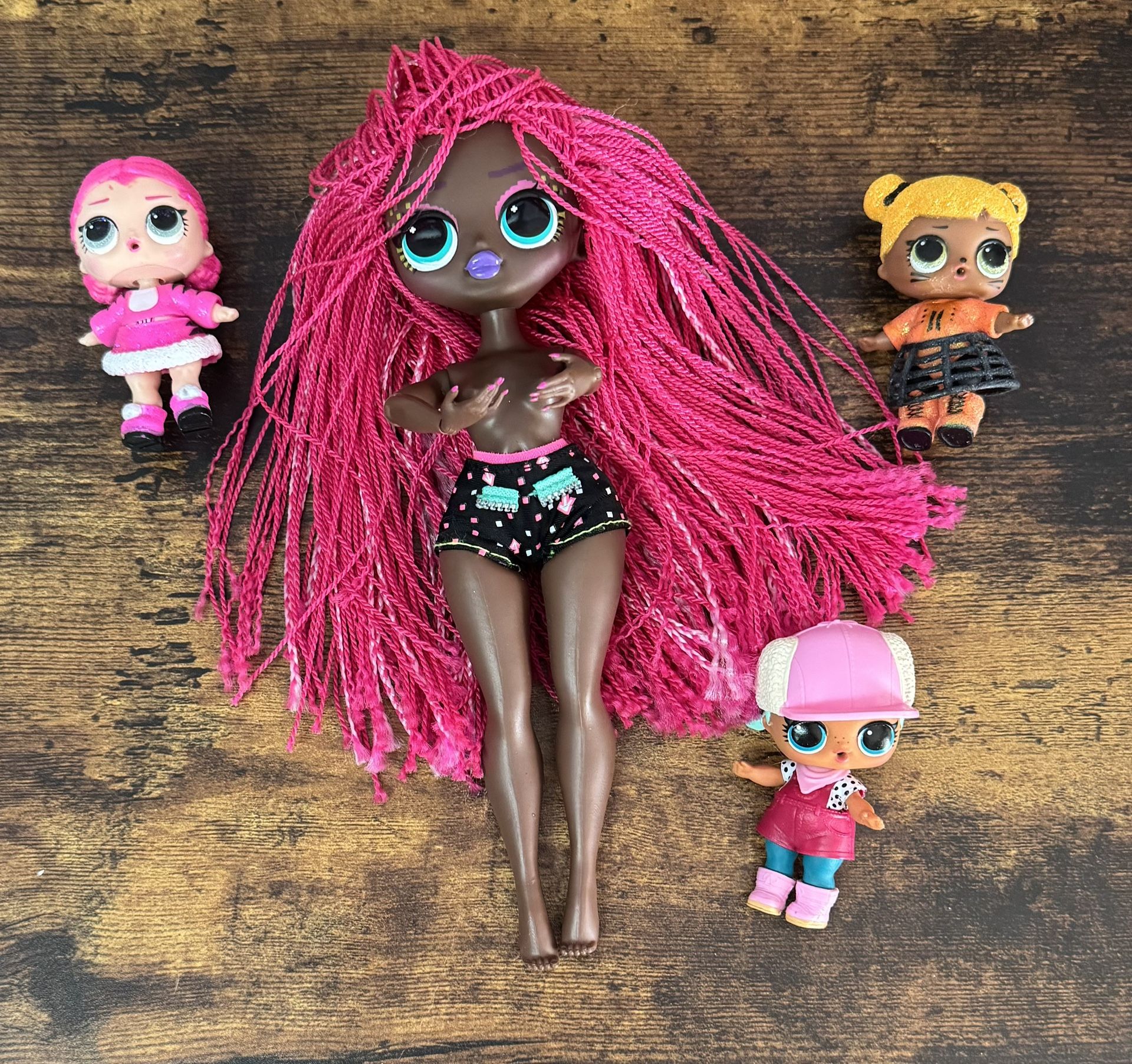 LOL OMG Dolls $10 for All xox