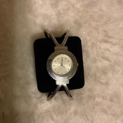 Vintage Silver Tone,stainless Steel Back,Bangle Bracelet Watch(LGP)