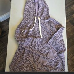 Womens Hoodie! Good Condition!