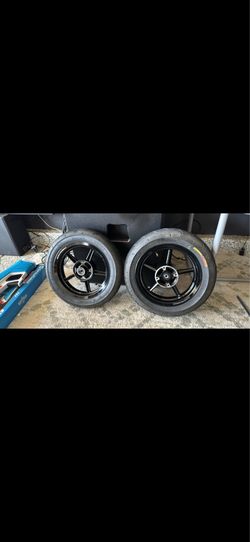 Tuttio /yozma super moto tires and rims
