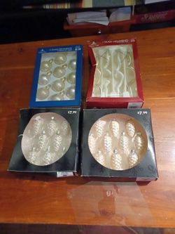 Misc  White Glass Christmas Ornaments