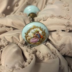 Vintage porcelain door knob