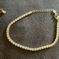 Woman’s Costume Jewelry 