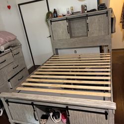 Farmhouse Style Bed Set 