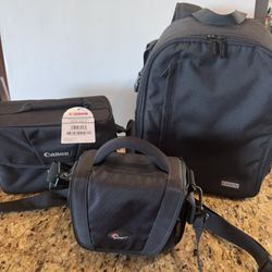 Bundle Of Camera Bags , Need To Move 
