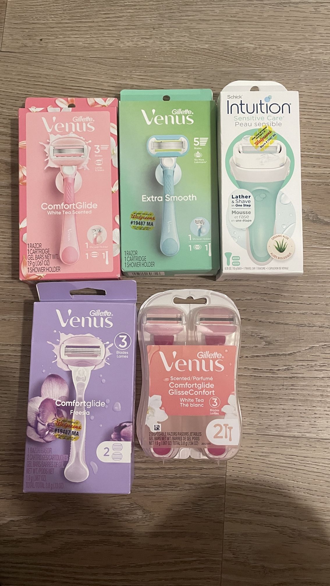 Women razors bundle $20