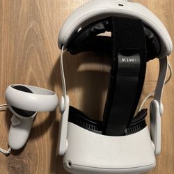 Oculus Quest 2 VR Headset + KIWI head strap with built-in battery pack (missing left controller)