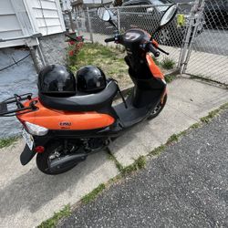 Moped X-pro Maui 50cc